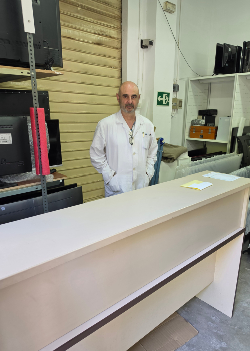 nueva tienda de Asistencia Técnica Camps con atención al cliente en mostrador