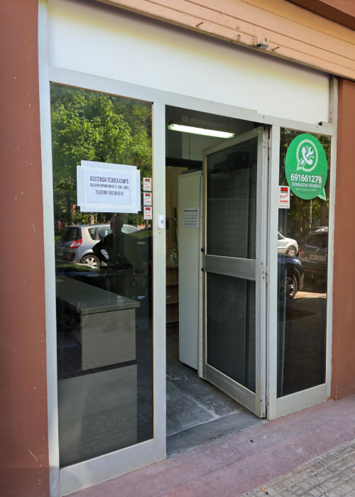nueva tienda de Asistencia Técnica Camps con entrada principal en Valencia